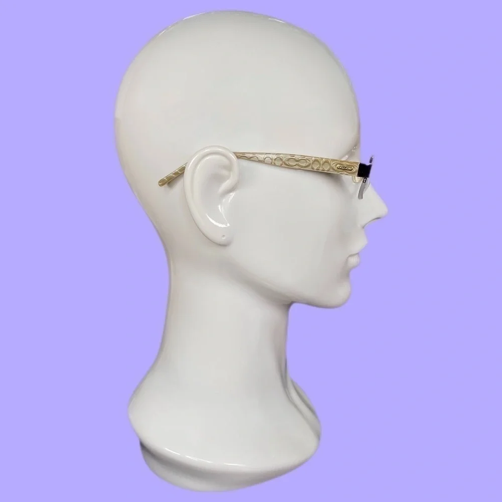 Vintage Coach Women’s Eyeglasses No scratches & Perfect Condition